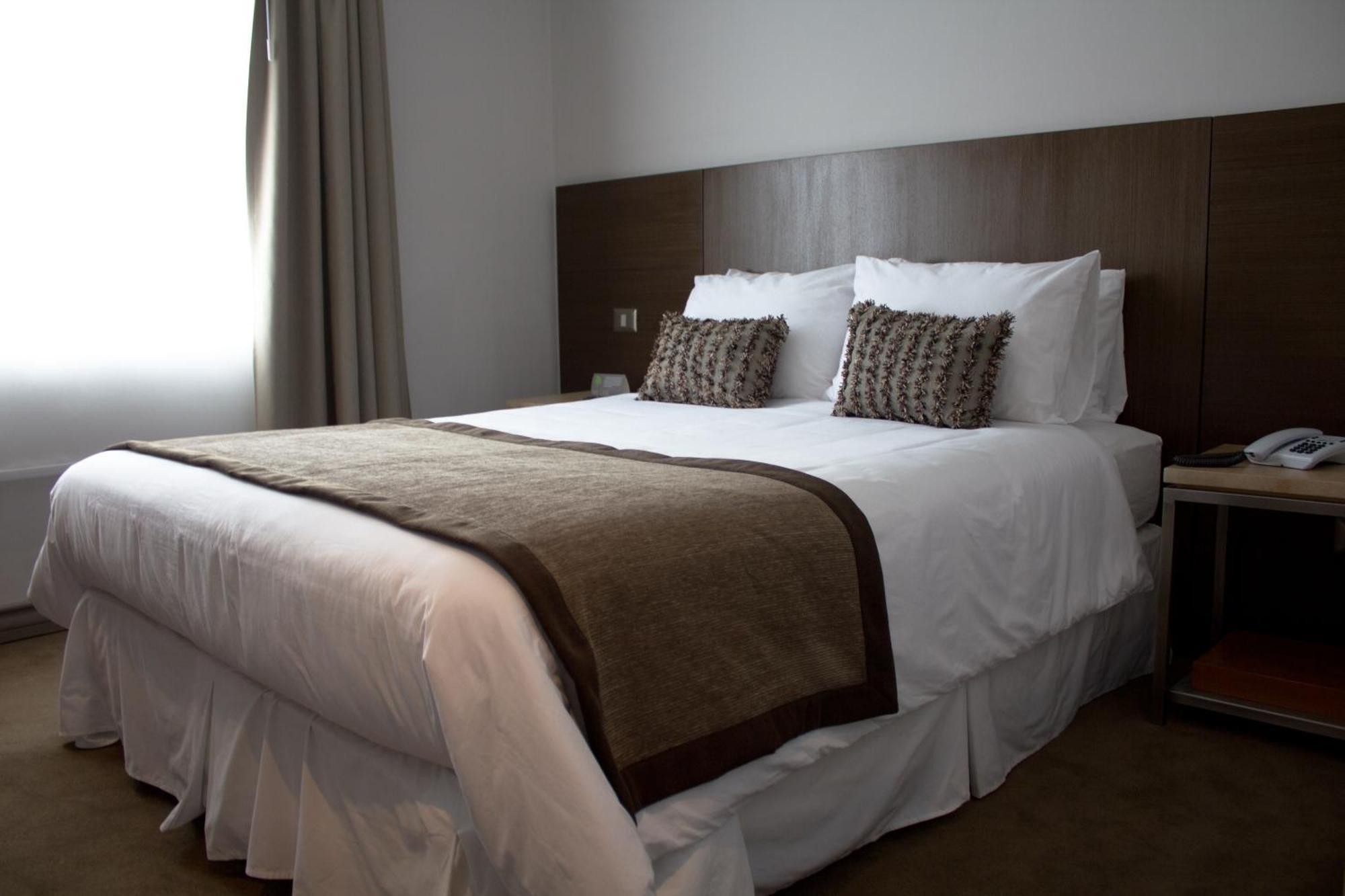 Hotel Martin Gusinde Puerto Natales Ngoại thất bức ảnh
